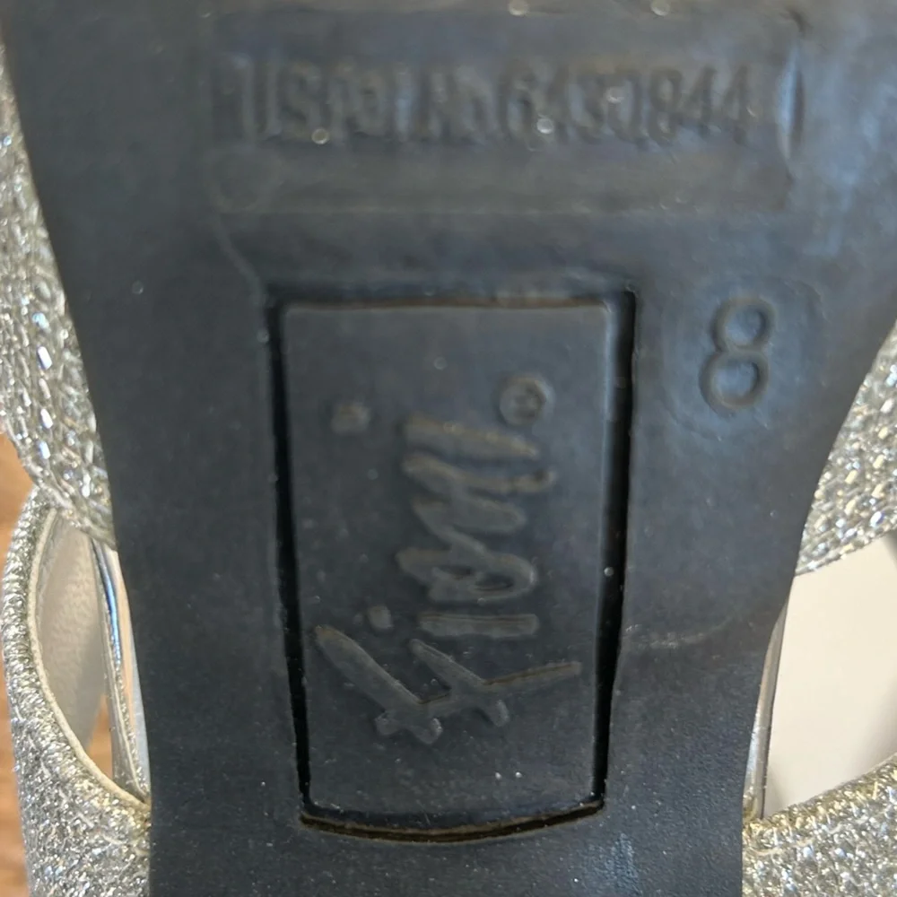 Fioni Brand Women’s Sparkly Stiletto Heel Shoes Silver Sz 8‎